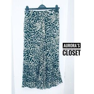 Smythe S Taupe Leopard Capri High Waist Elastic Waist $395
